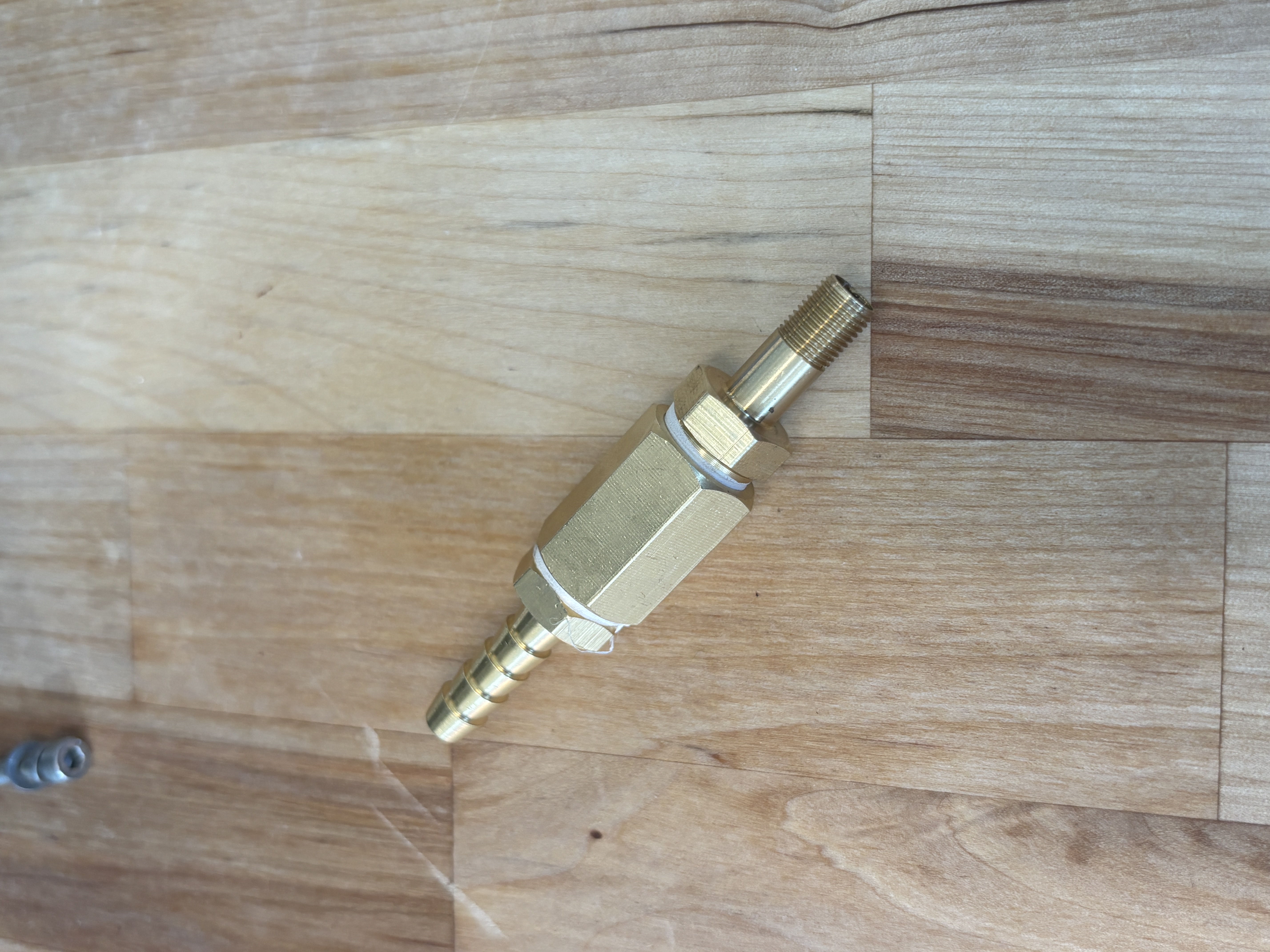 Schrader Valve to Barb Hose